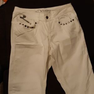 Derean jeans all white